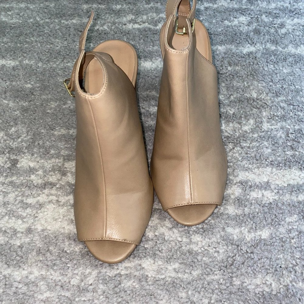 Nude heels